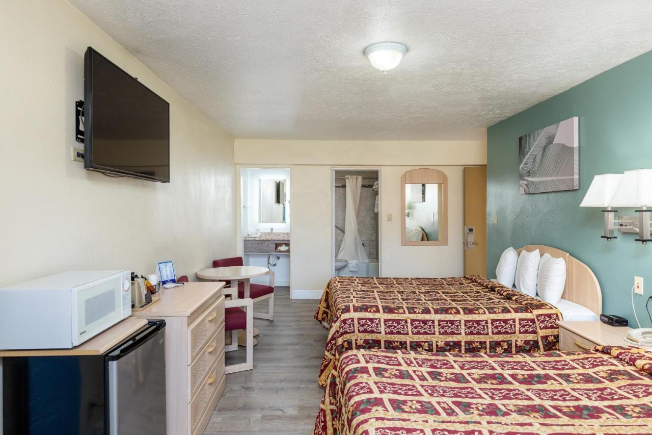 Stay Express Inn Elko Exterior photo
